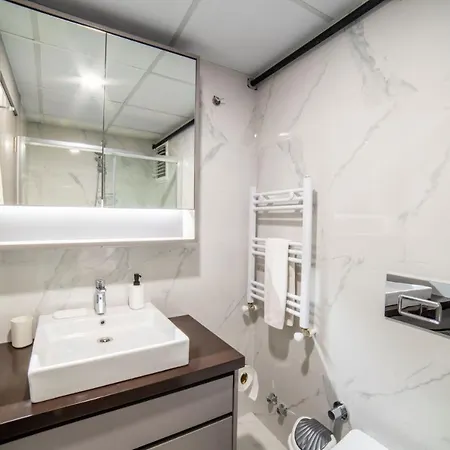 Apartment 2 Bedroom Super Near To The Konyaalti Beaches Antalya